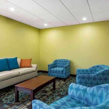 Quality Inn & Suites Arnold - St Louis 外观 照片